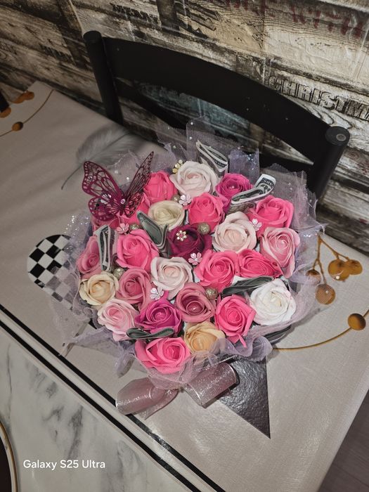 Cutie trandafiri sapun Rose