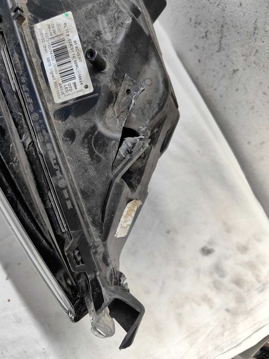 Оригинален фар Форд Мондео  Ford Mondeo Dynamic Led