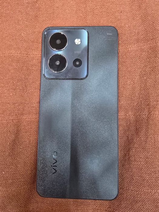 продаю vivo y36 экран разбит