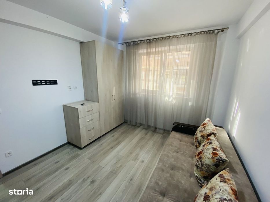 Apartament de inchiriat, bloc nou