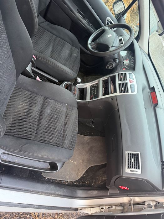 Peugeot 307 , 1.6 HDI .