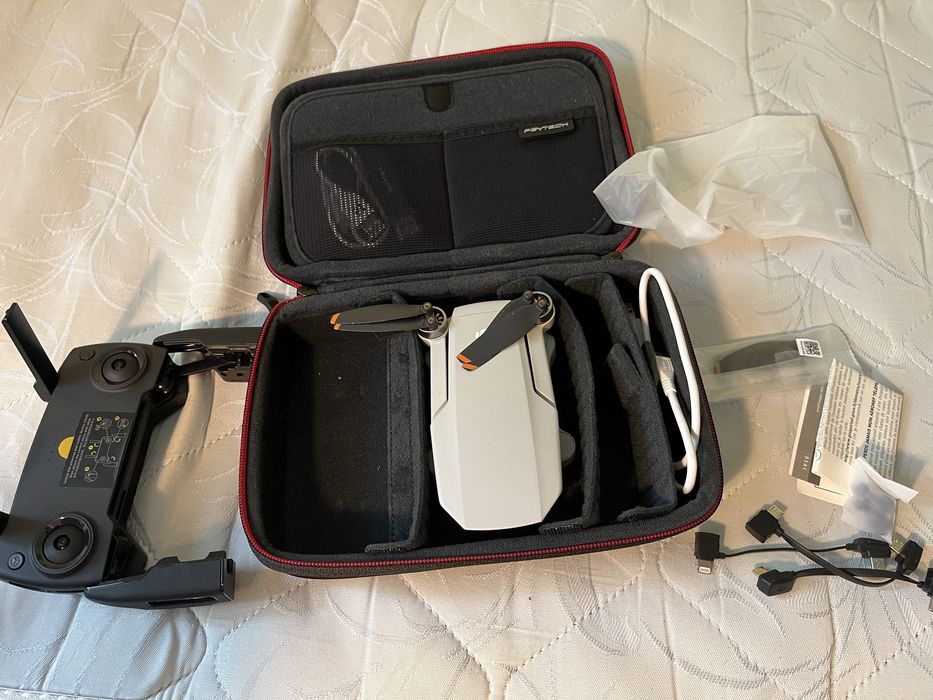 DJI Mini SE дрон