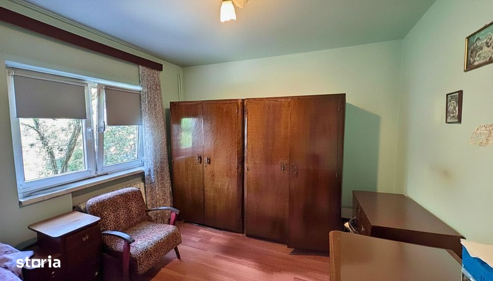 Apartament 3 camere de vânzare, str. M. Sadoveanu