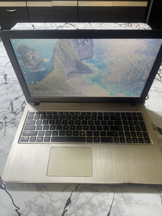 Laptop notebook ASUS