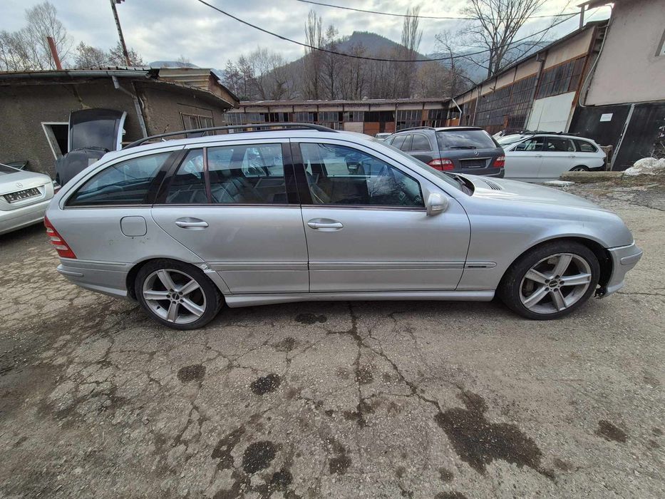 Mercedes W203 C320CDI 224кс AMG пакет нави ксенон автоматик НА ЧАСТИ!