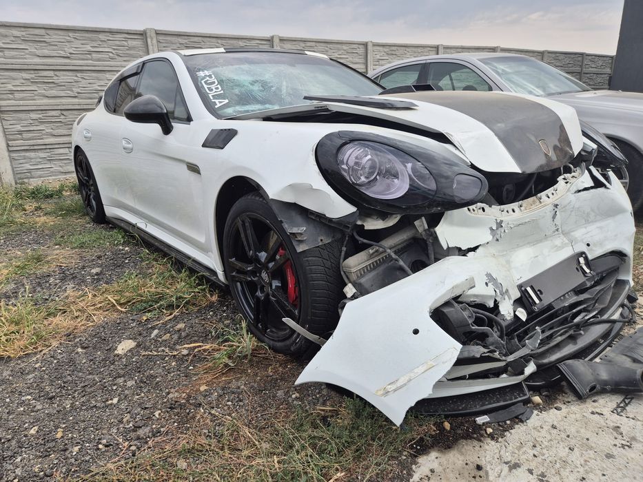 PORSCHE Panamera 2015 — imagine 2