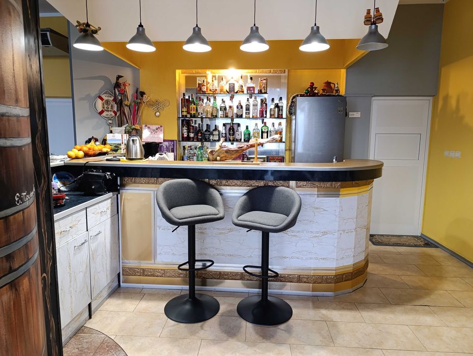 Заведение в Русе 138м2 + 20м2 магазин подарък на морето БЕЗ ПОСРЕДНИК