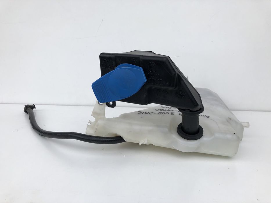 Vas lichid parbriz Audi A4 B8 cu spalator far 2008-2012