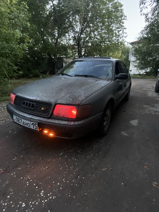 Продам ауди 100 с4