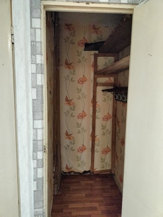 Продам 2-комн. квартиру 7-79, 2 этаж