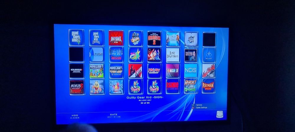 Playstation 3 modat cu 85 jocuri preț fix 380 lei