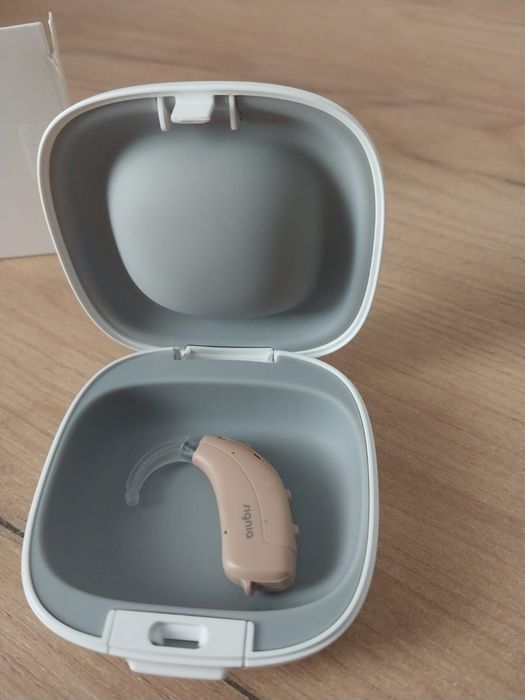 Продам слуховой аппарат