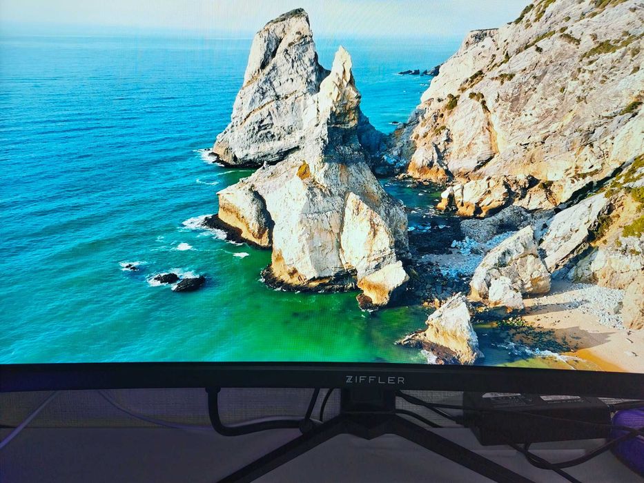 Игровой монитор Ziffler GM180 VA 27" | 180 Гц | Curved