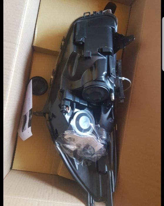 Far faruri Renault Clio 4 nou 2013*2014*2015*2016