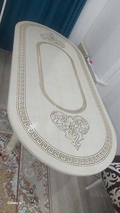 Продам стол со стульями