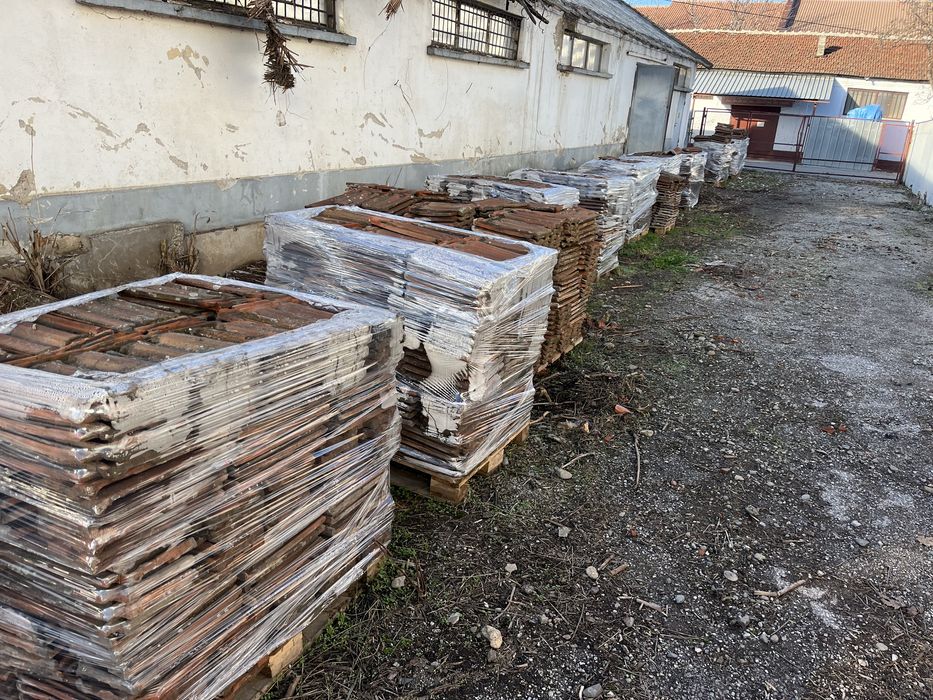 Продавам Керемиди / цигли