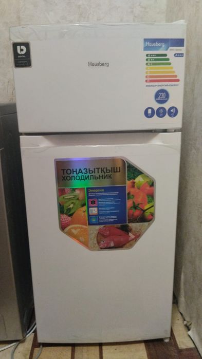 Продам холодильник 89000