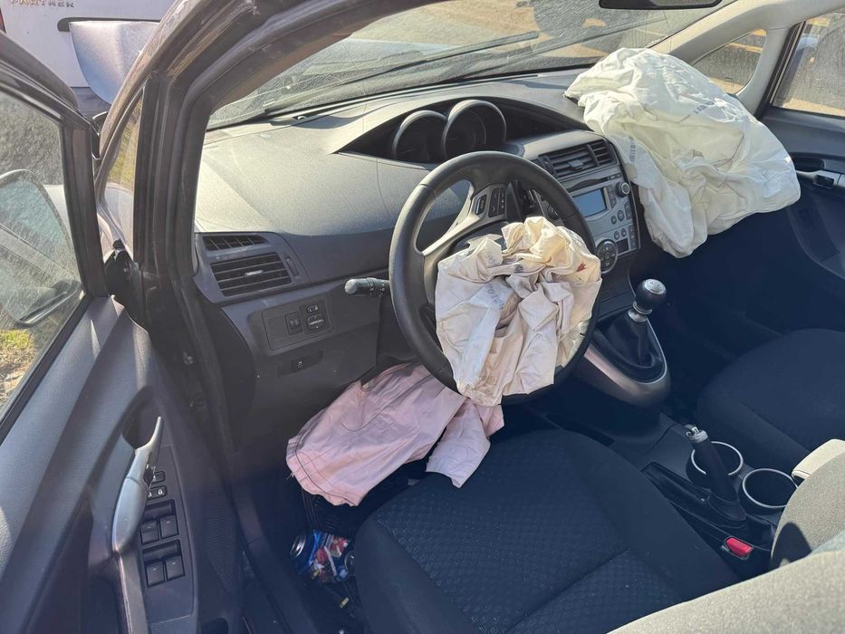 Тойота Версо 2010г.