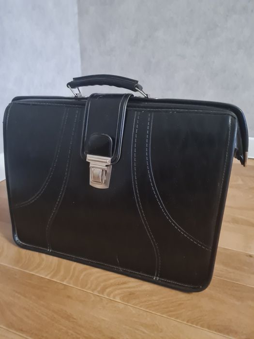 Продам саквояж советский