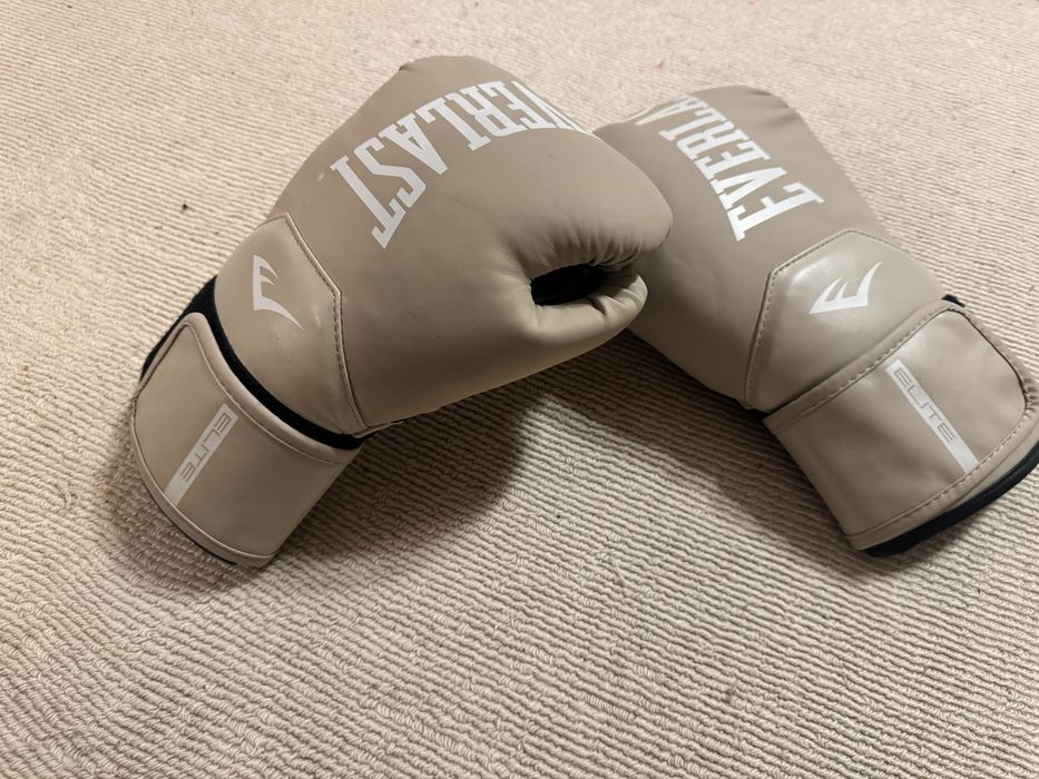 Mănuși box EVERLAST Elite 10 OZ