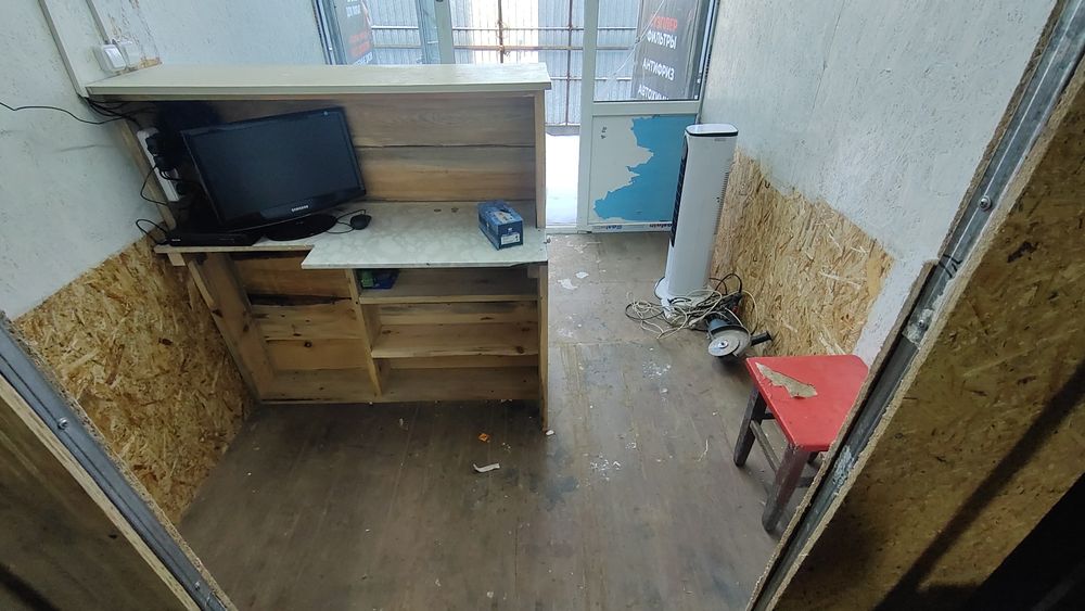 Контейнер морской