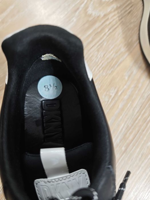 Дамски сникърси DKNY