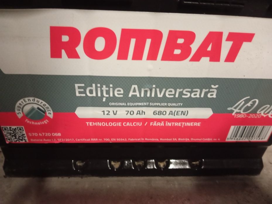 Baterie auto Rombat Ediție Aniversară 70 amperi stare perfectă