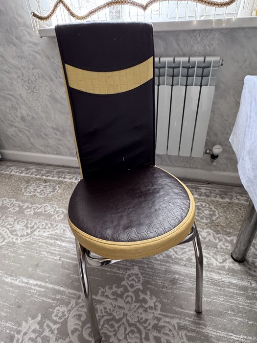 стол стулья сатылады