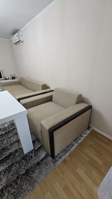 Продам диван с креслом Б/у