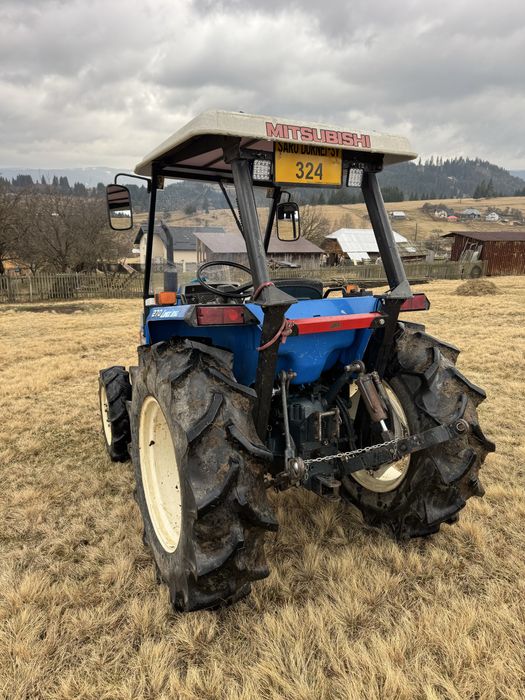 Vând tractoar Iseki de 27 cp