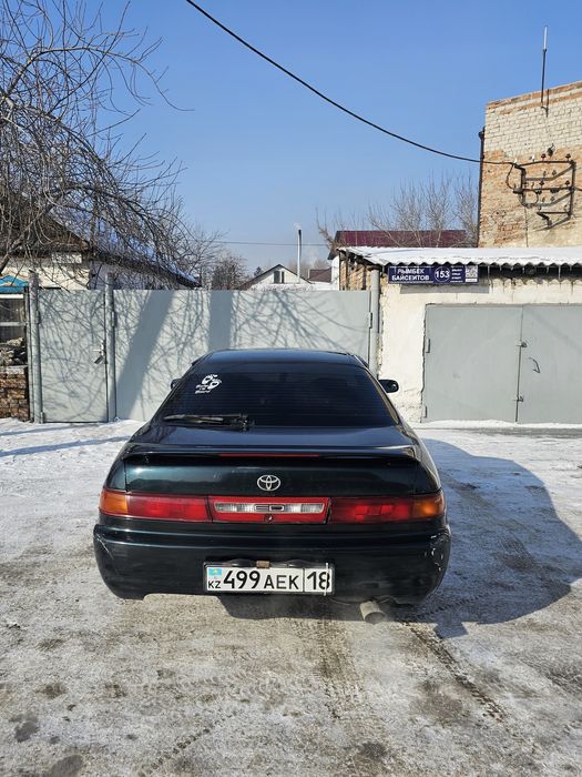 Toyota carina ed