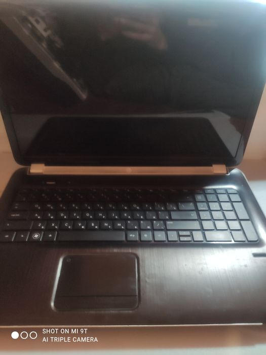 Продам ноутбук HP на запчасти