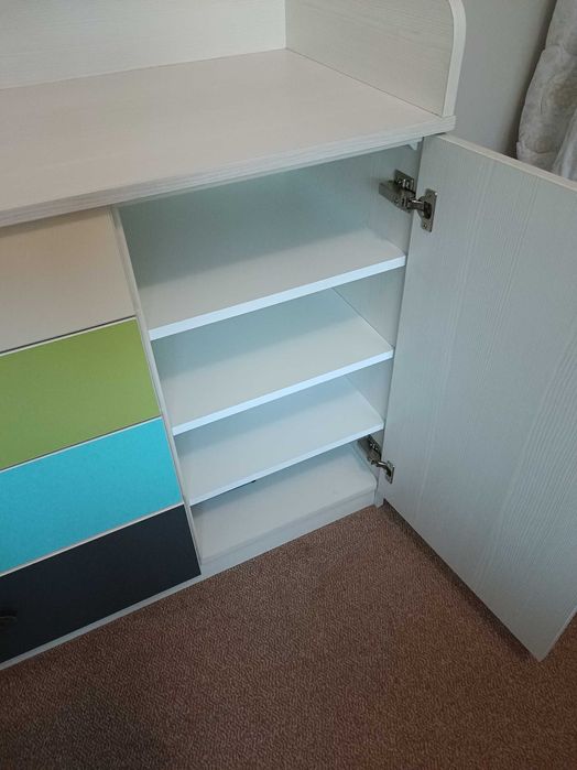 детски шкаф и скрин