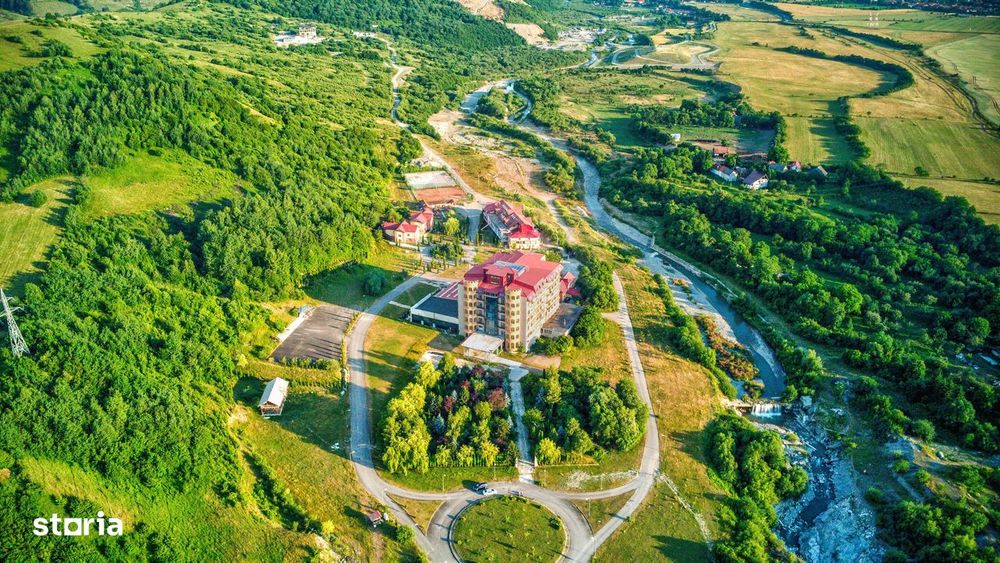 Activ Hotelier SubEvaluat | 18.000 mp construiti | 3 ha teren | BRASOV