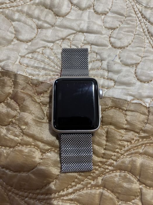 Apple Watch Series 3 38 мм