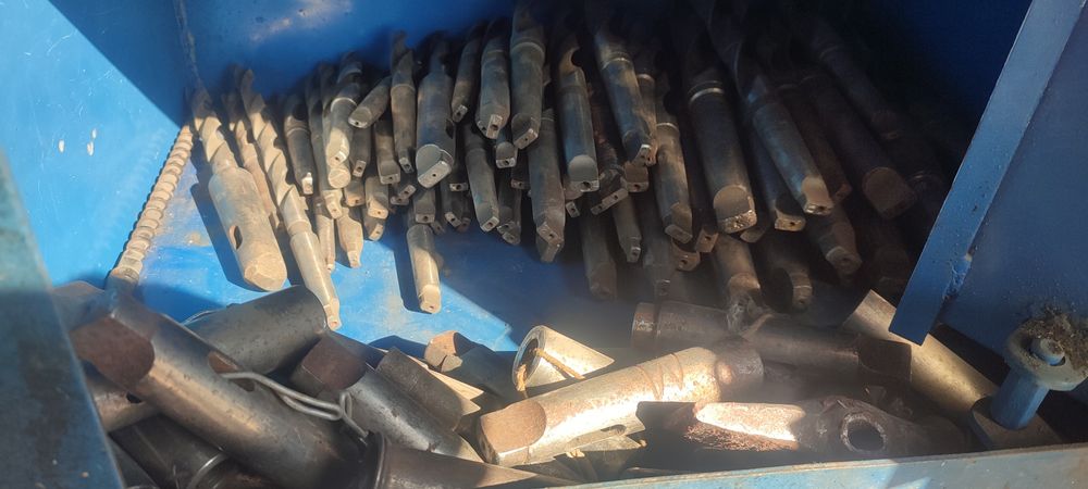 Сверло для токарного станка