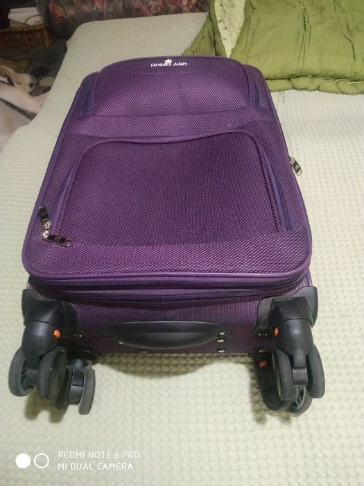 Продается чемодан ручная кладь