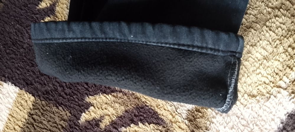 Продам джинсы новые