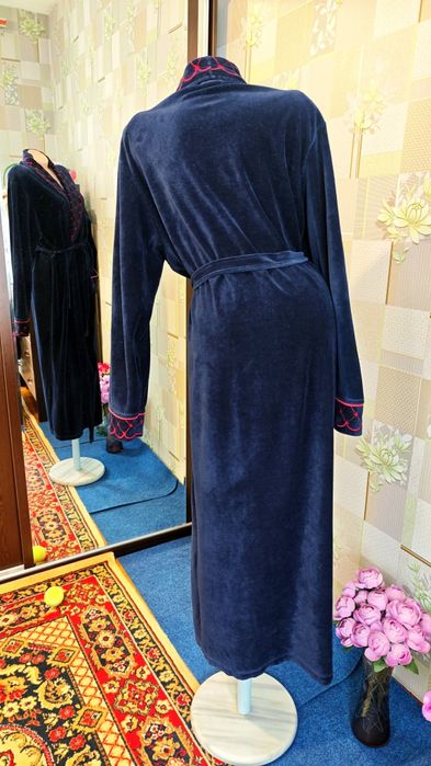 Халат велюровый на высокую(-ого)