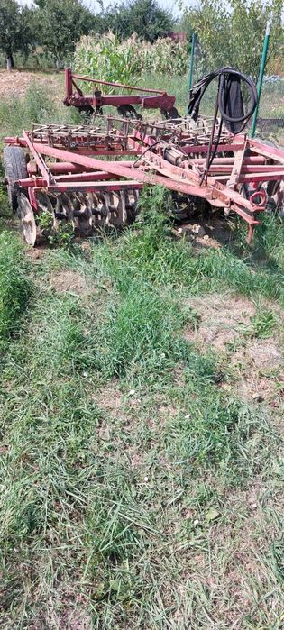 Vand Tractorul U 650