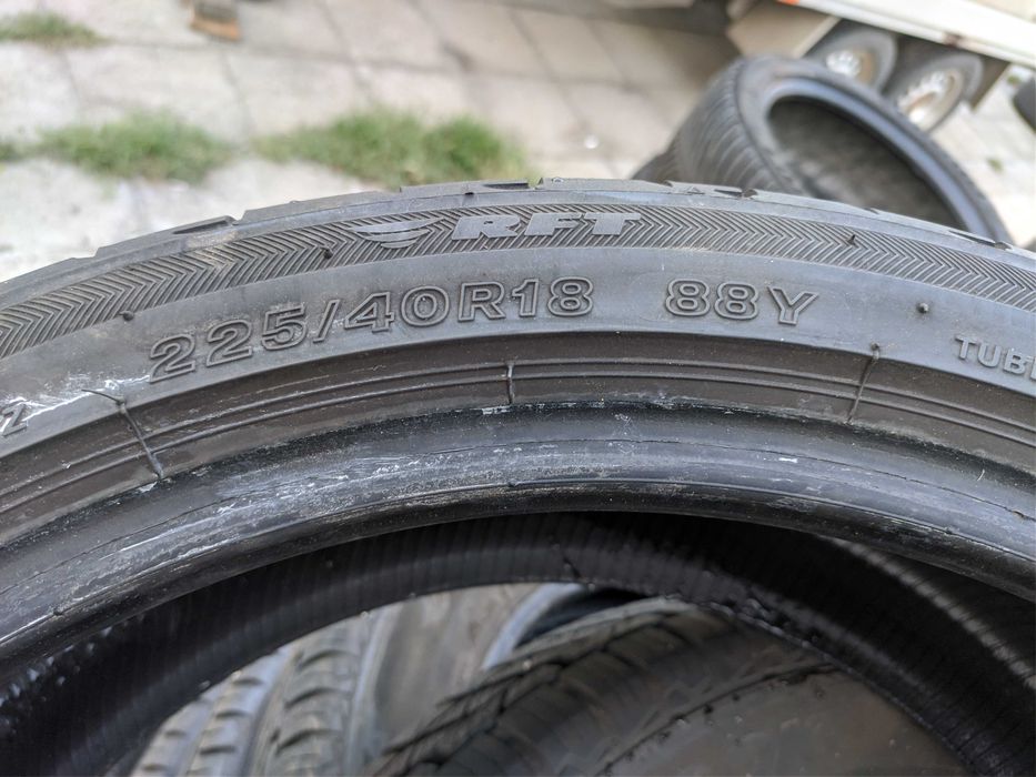 Летни гуми пакет 225 40 18 и 245 35 18 - Bridgestone