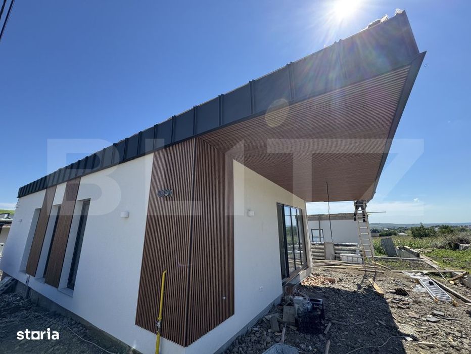 Case pe parter , 108 mp construiti, posibilitate de rate, zona Moara