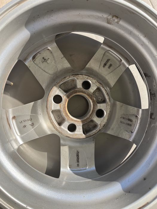 Алуминиева джанта от Toyota Aigo