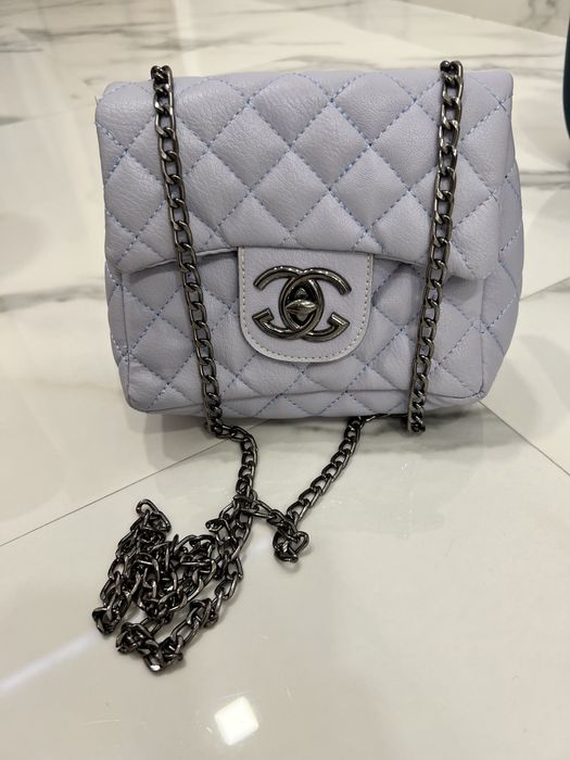 O bag тяло цвят-бежов