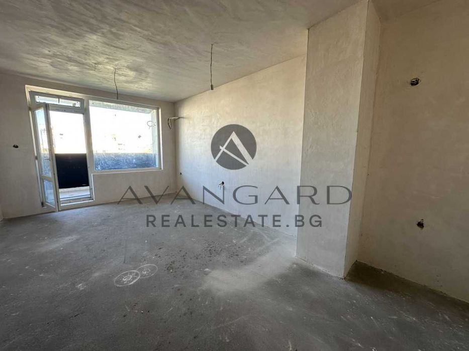 Продава се Двустаен апартамент в Пловдив, Тракия - 79 кв.м за 1570 €/кв.м - Снимка #1