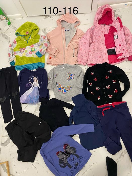 Vend loturi haine copii