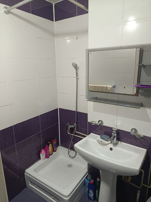 Vând Apartament 2 camere zona Jupiter/Stadion — fotografia 3