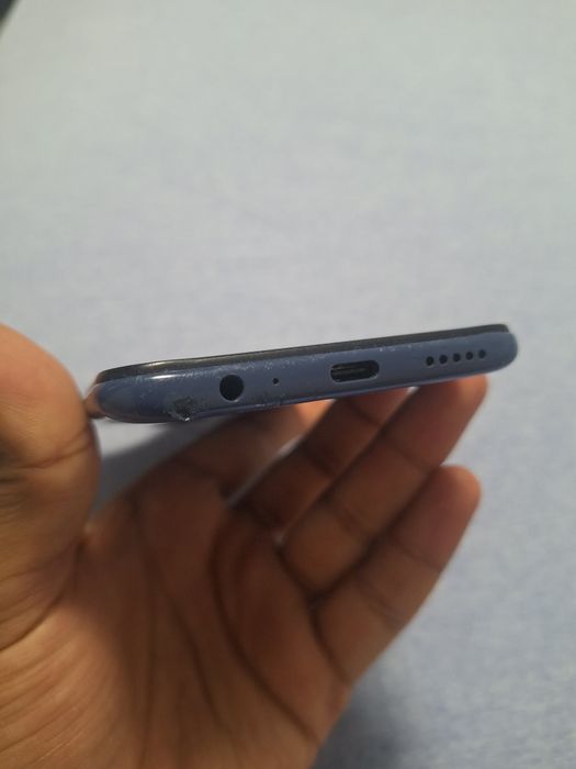 Продавам Redmi Note 9 128gb