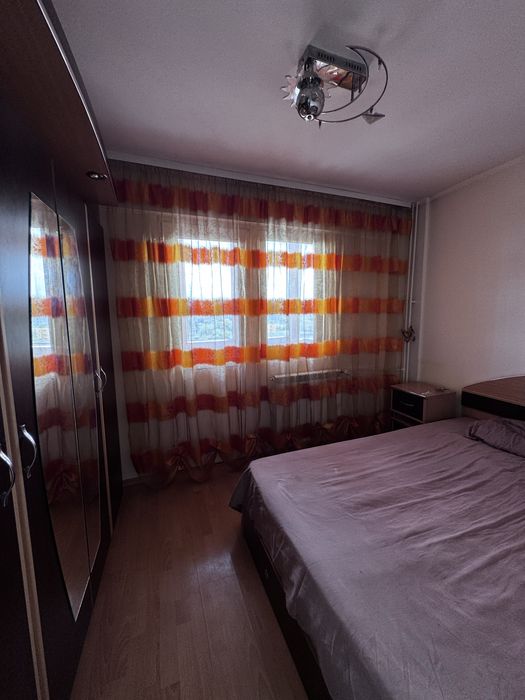 Proprietar inchiriez apartament 2 camere + PARCARE, Constantin Brancoveanu 118, sector 4,Bucuresti