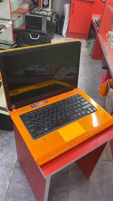 Ноутбук     сони